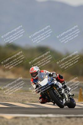 media/Nov-15-2025-Race Pace (Sat) [[8de605a2d8]]/Verified Riders/Turn 3 (925am)/